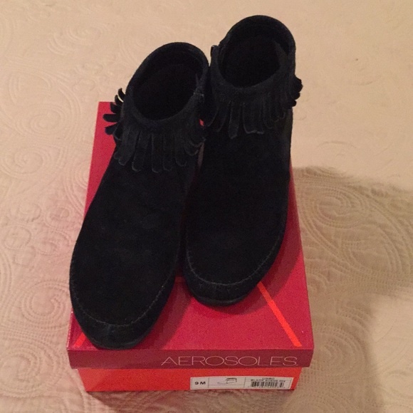 AEROSOLES Shoes - Booties